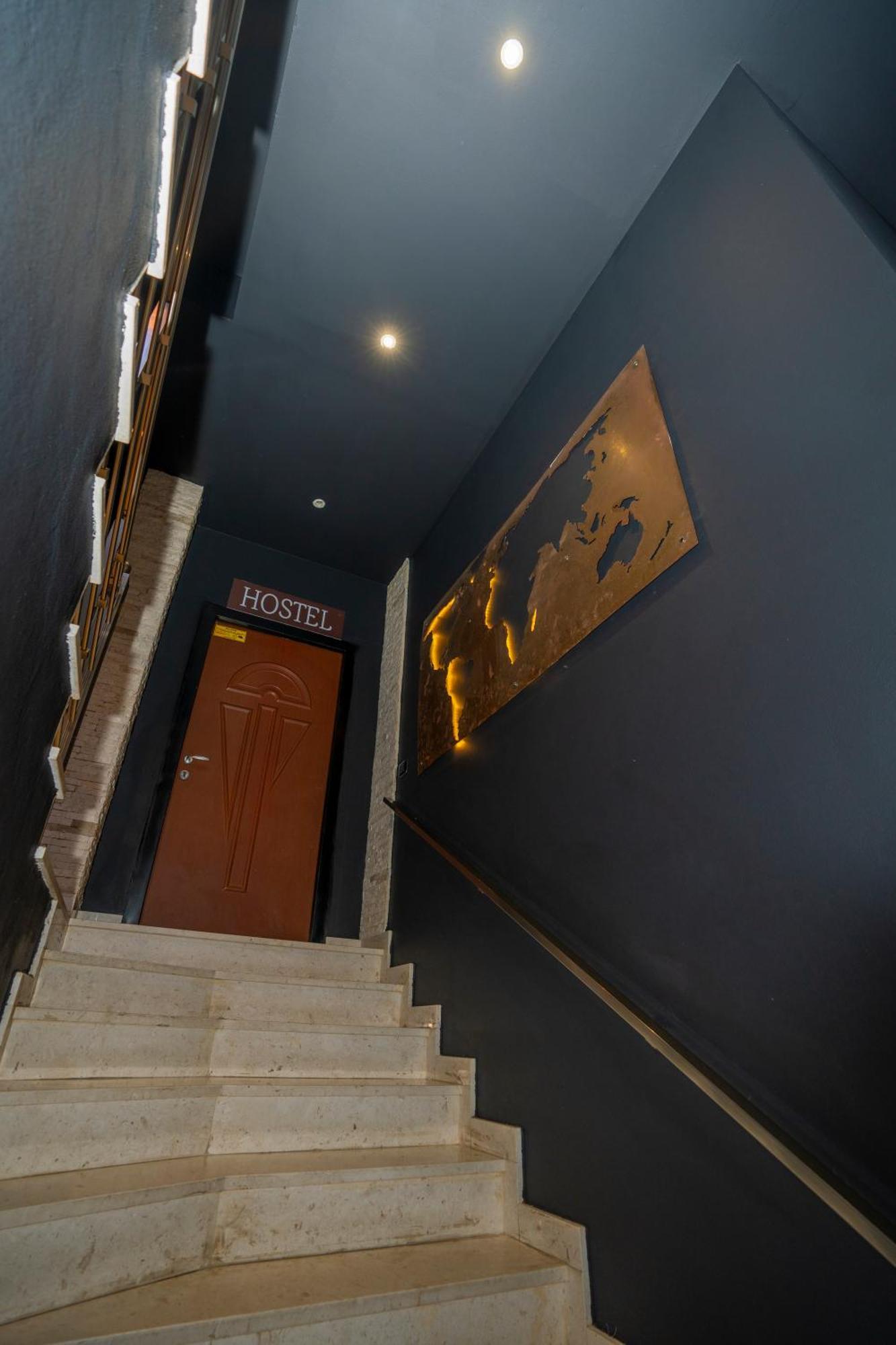 Terrace Hostel & Lounge Bar ชโคเดอร์ ภายนอก รูปภาพ