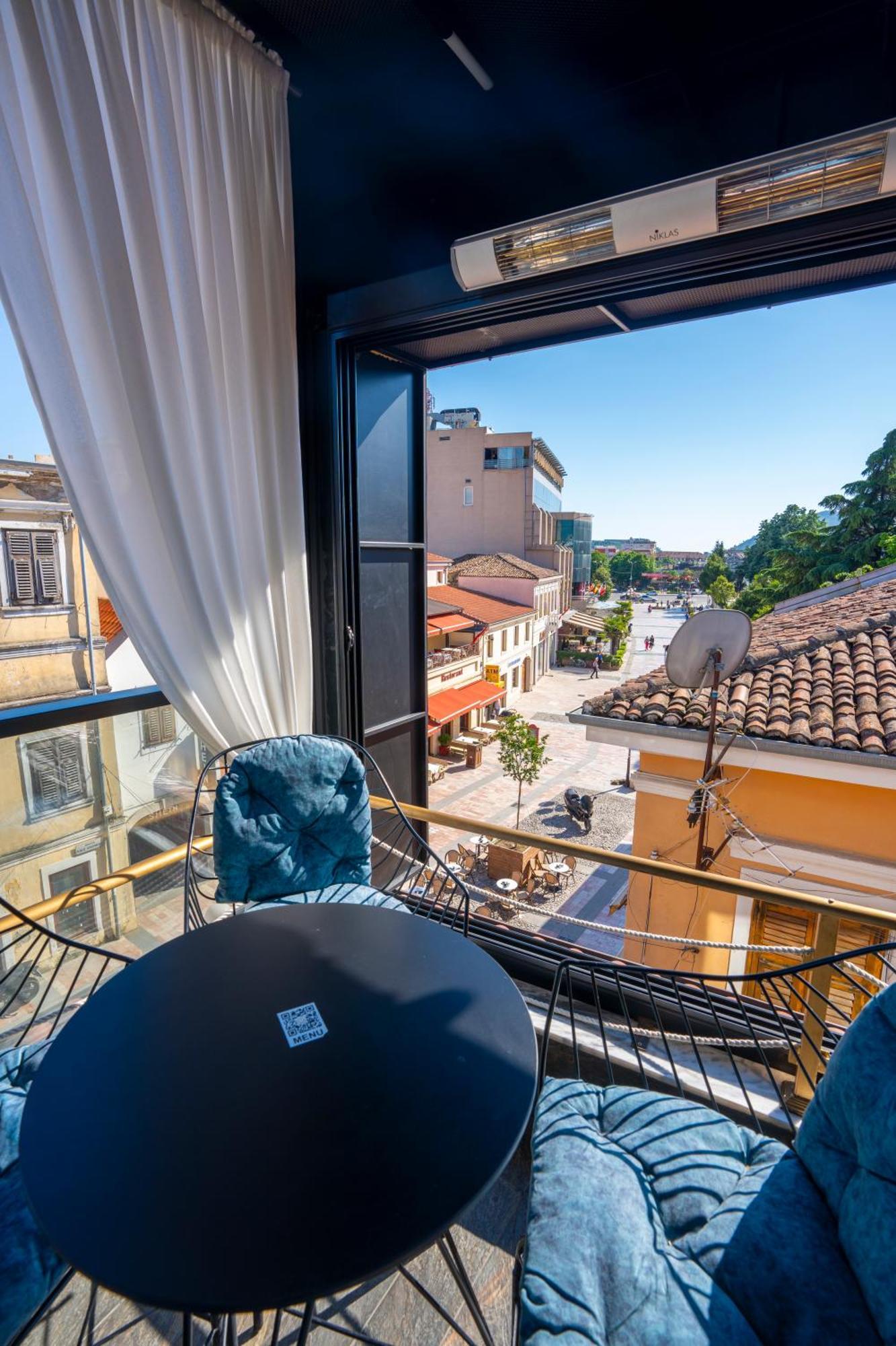 Terrace Hostel & Lounge Bar ชโคเดอร์ ภายนอก รูปภาพ